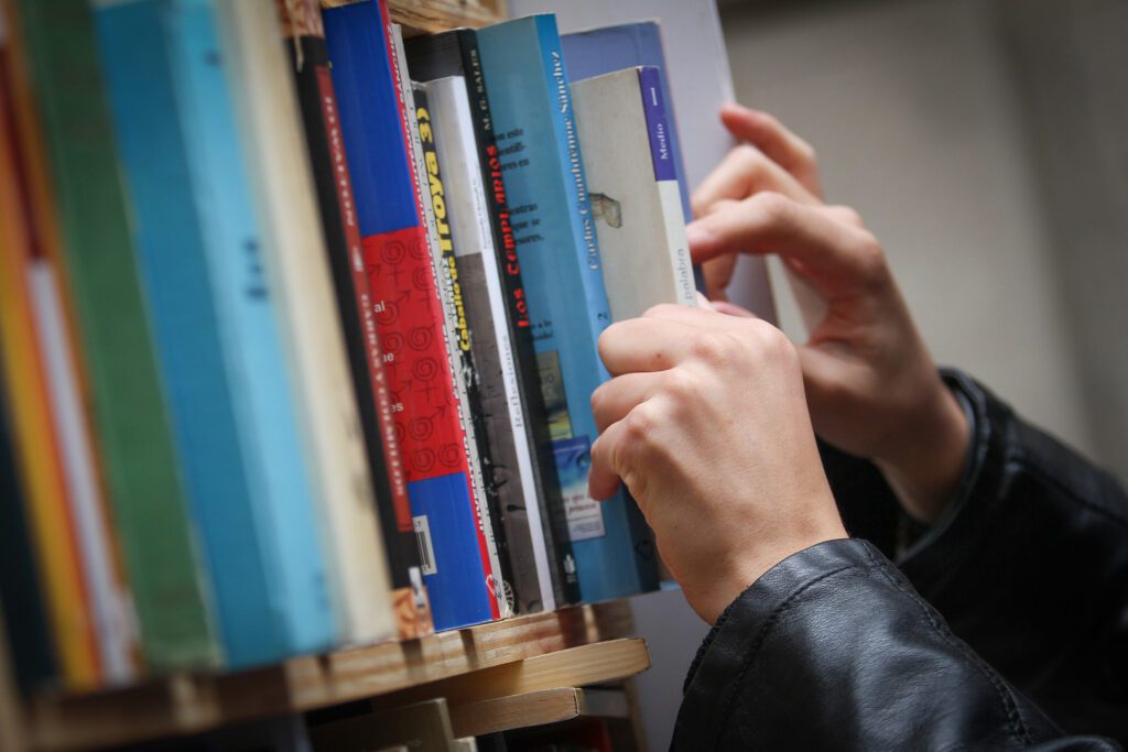 EL PODER DEL CONOCIMIENTO: LOS TEXTOS ACADÉMICOS
